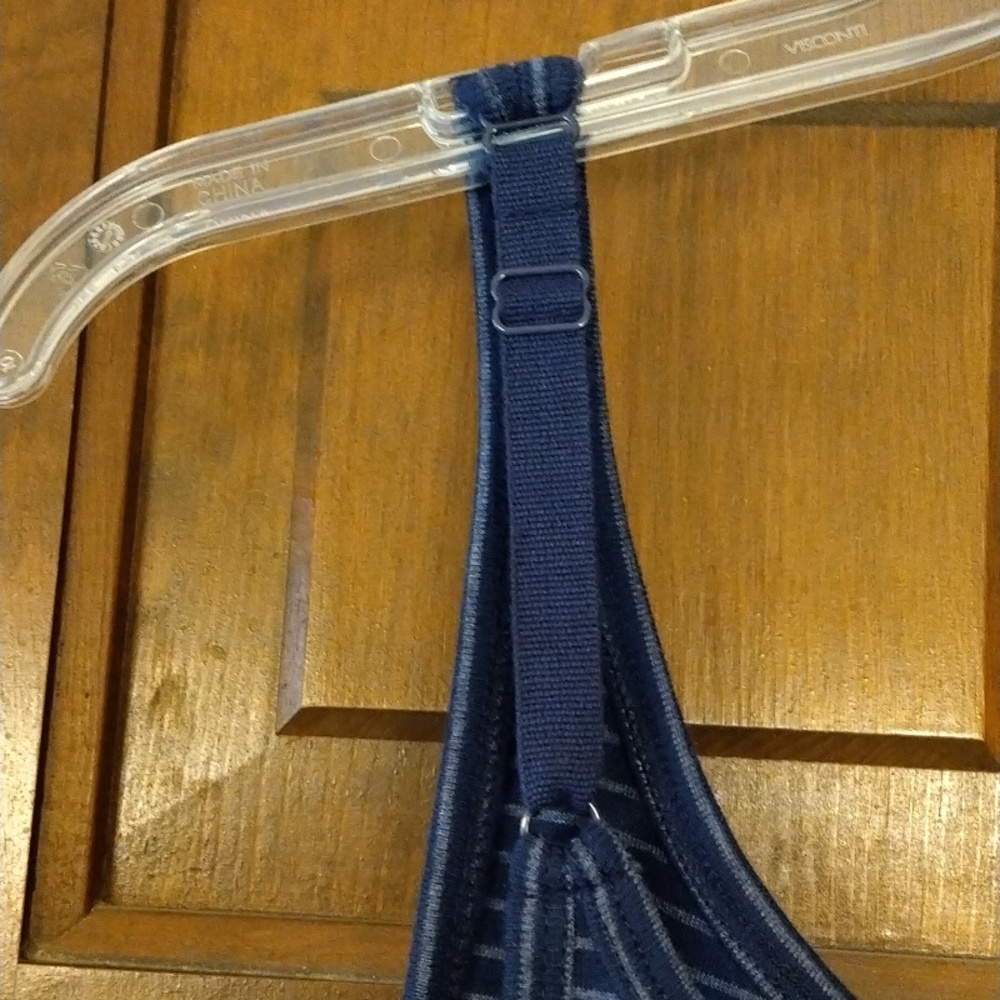 NWT! Ruff Hewn Pin Striped Navy Blue Tank Top WAdjustable Straps Blue White 💙🤍 - Picture 3 of 7